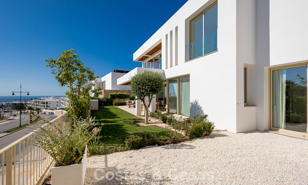 Modern luxury villa with sea views for sale in El Higuerón, Fuengirola - Costa del Sol 806274