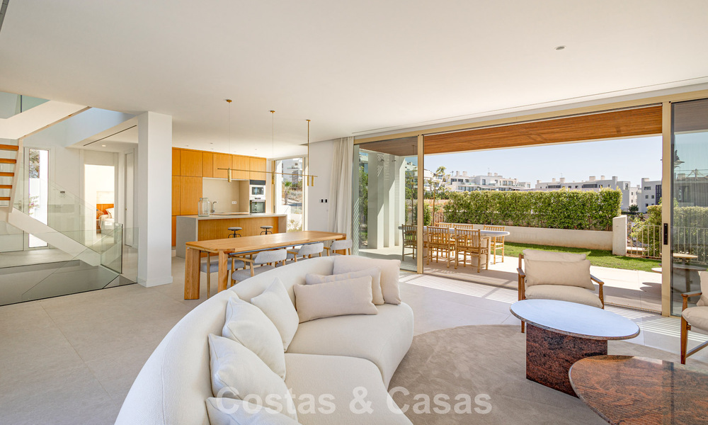 Modern luxury villa with sea views for sale in El Higuerón, Fuengirola - Costa del Sol 806280