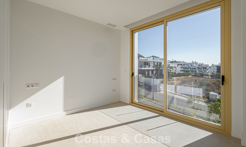Modern luxury villa with sea views for sale in El Higuerón, Fuengirola - Costa del Sol 806291