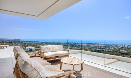Eersteklas appartement met panoramisch zeezicht te koop in een omheind boutique complex in Marbella - Benahavis 806605