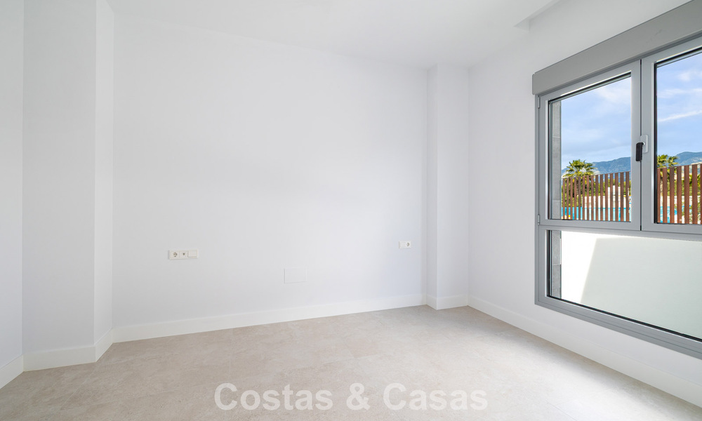 Brand-new, spacious, luxury, duplex penthouse with private pool and sea views for sale on the golf course in East Marbella 806359