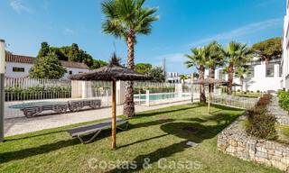 Modern penthouse with generous solarium for sale just a stone’s throw from the beach in Elviria, East Marbella 806389 