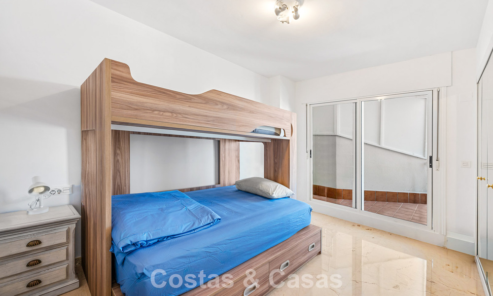 Luxury duplex penthouse for sale directly on the golf course, close to all amenities in Guadalmina Alta and San Pedro, Marbella 806435