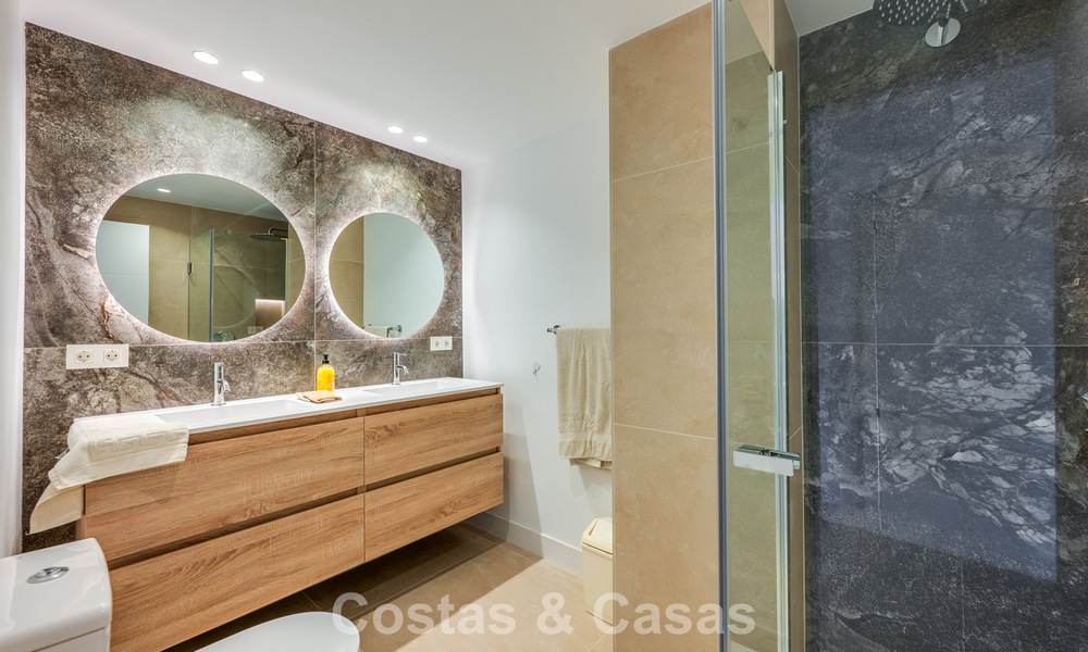 Luxury duplex penthouse for sale directly on the golf course, close to all amenities in Guadalmina Alta and San Pedro, Marbella 806452
