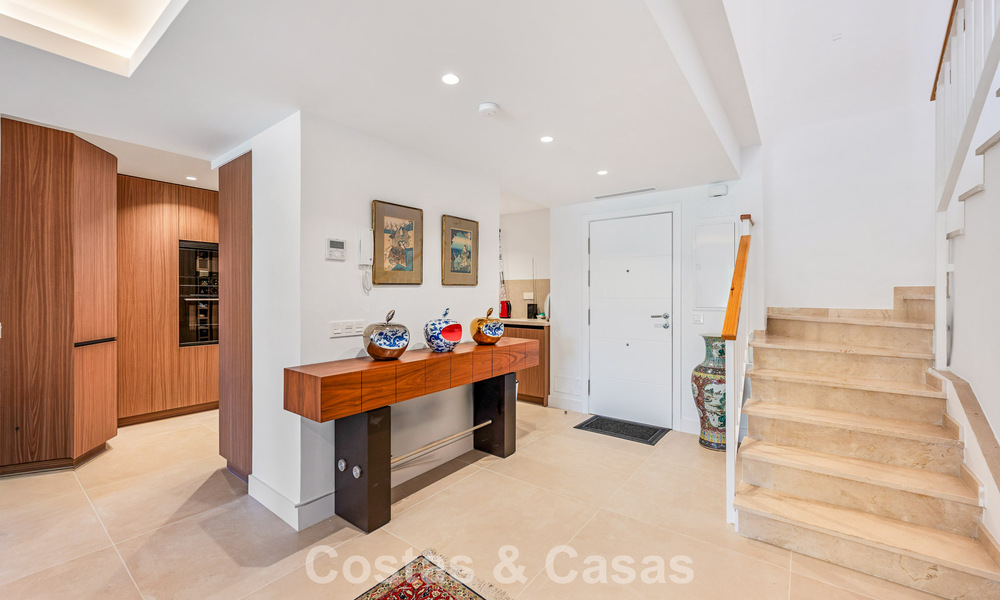 Luxury duplex penthouse for sale directly on the golf course, close to all amenities in Guadalmina Alta and San Pedro, Marbella 806455