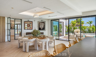 Brand-new modern family villa with swimming pool for sale on the New Golden Mile between Marbella and Estepona 806609 