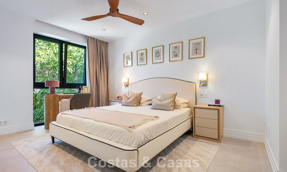 Brand-new modern family villa with swimming pool for sale on the New Golden Mile between Marbella and Estepona 806622
