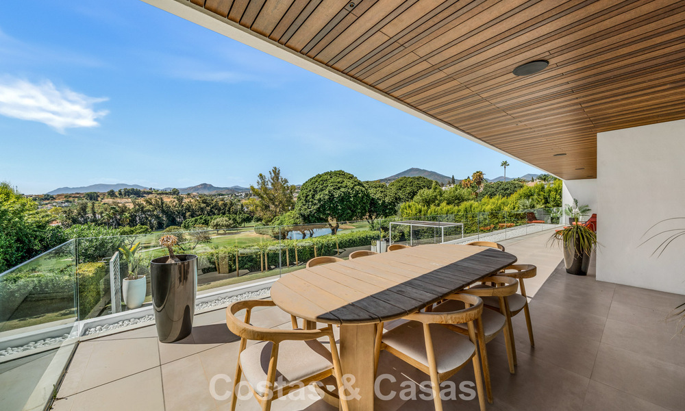 5-bedroom contemporary villa for sale frontline golf in Nueva Andalucía, Marbella 806760