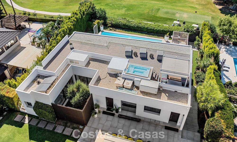 5-bedroom contemporary villa for sale frontline golf in Nueva Andalucía, Marbella 806762