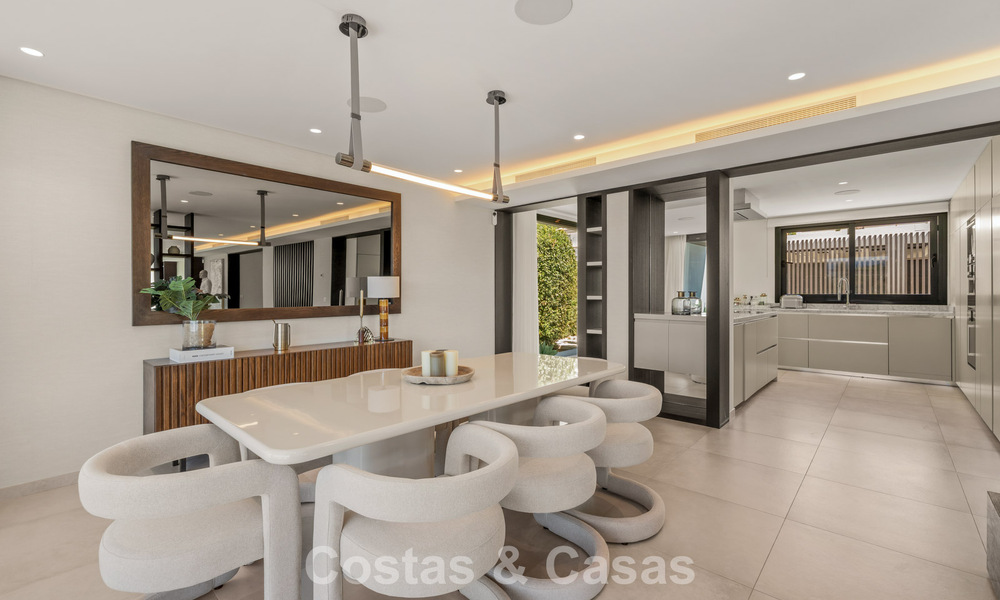 5-bedroom contemporary villa for sale frontline golf in Nueva Andalucía, Marbella 806763