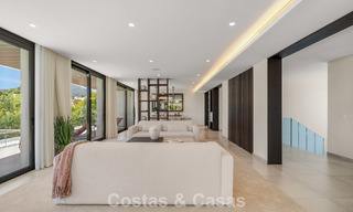 5-bedroom contemporary villa for sale frontline golf in Nueva Andalucía, Marbella 806768 
