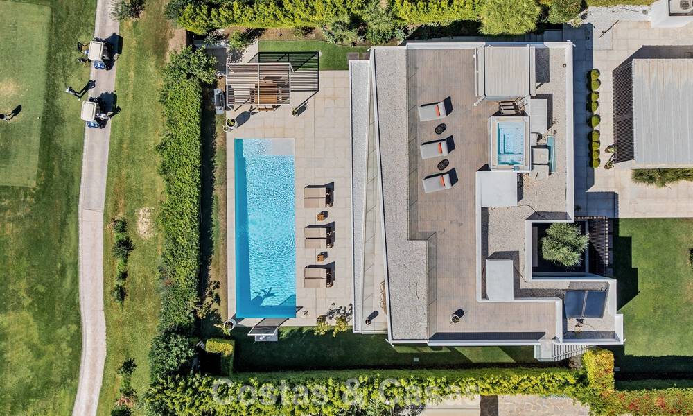 5-bedroom contemporary villa for sale frontline golf in Nueva Andalucía, Marbella 806774