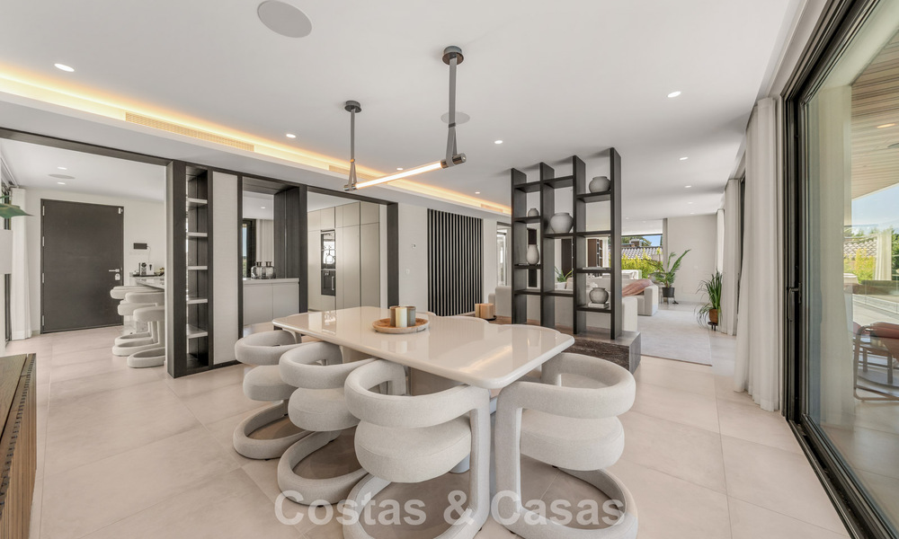 5-bedroom contemporary villa for sale frontline golf in Nueva Andalucía, Marbella 806796