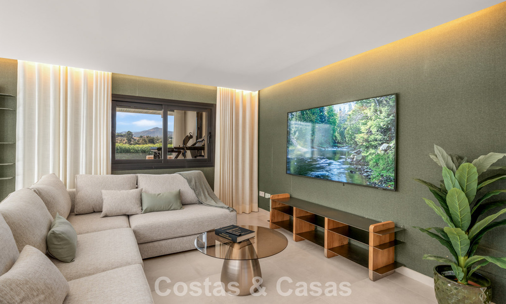 5-bedroom contemporary villa for sale frontline golf in Nueva Andalucía, Marbella 806803