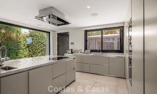 5-bedroom contemporary villa for sale frontline golf in Nueva Andalucía, Marbella 806811 