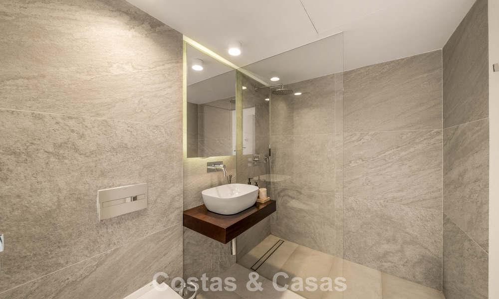 5-bedroom contemporary villa for sale frontline golf in Nueva Andalucía, Marbella 806817