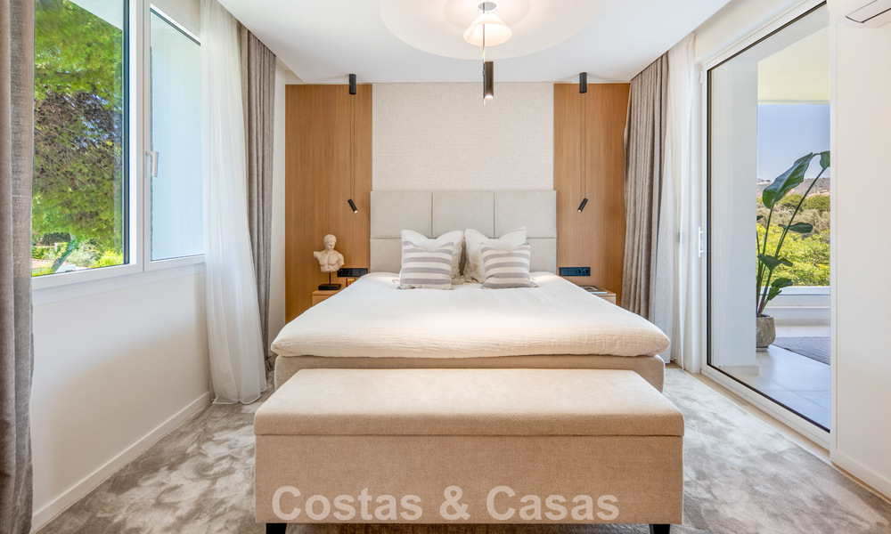 Contemporary renovated luxury penthouse for sale within walking distance of the beach in Los Monteros, East Marbella 806594