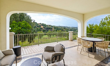 Move-in ready townhouses with mediterranean architecture for sale directly on the golf course in Estepona 806878