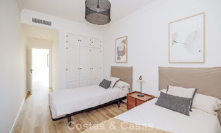 Move-in ready townhouses with mediterranean architecture for sale directly on the golf course in Estepona 806914 