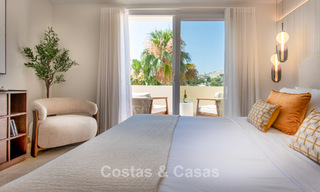 Contemporary renovated, luxury duplex penthouse with large terraces for sale in the heart of Nueva Andalucía’s Golf Valley, Marbella 807017 