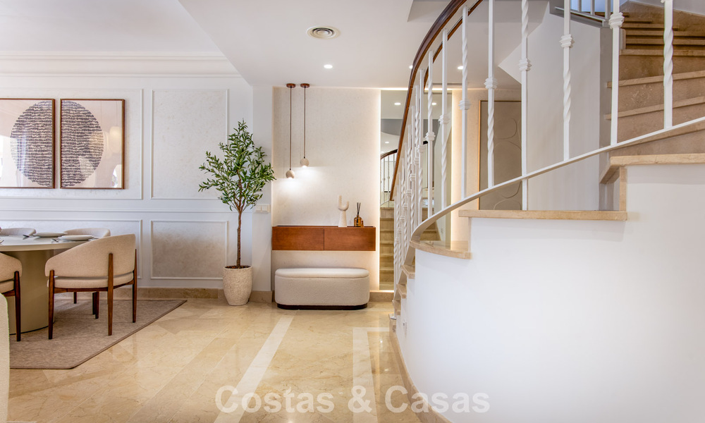 Contemporary renovated, luxury duplex penthouse with large terraces for sale in the heart of Nueva Andalucía’s Golf Valley, Marbella 807020