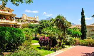 Contemporary renovated, luxury duplex penthouse with large terraces for sale in the heart of Nueva Andalucía’s Golf Valley, Marbella 807438 
