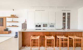 Stylishly renovated corner apartment with panoramic views for sale in Nueva Andalucía, Marbella 807094 