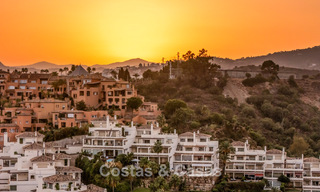 Stylishly renovated corner apartment with panoramic views for sale in Nueva Andalucía, Marbella 807109 
