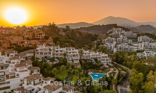 Stylishly renovated corner apartment with panoramic views for sale in Nueva Andalucía, Marbella 807112 