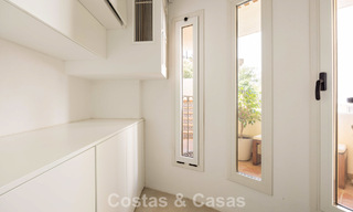 Stylishly renovated corner apartment with panoramic views for sale in Nueva Andalucía, Marbella 807116 