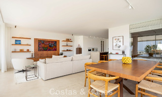 Stylishly renovated corner apartment with panoramic views for sale in Nueva Andalucía, Marbella 807123 
