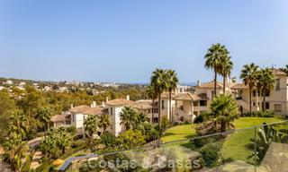 Stylishly renovated corner apartment with panoramic views for sale in Nueva Andalucía, Marbella 807132 