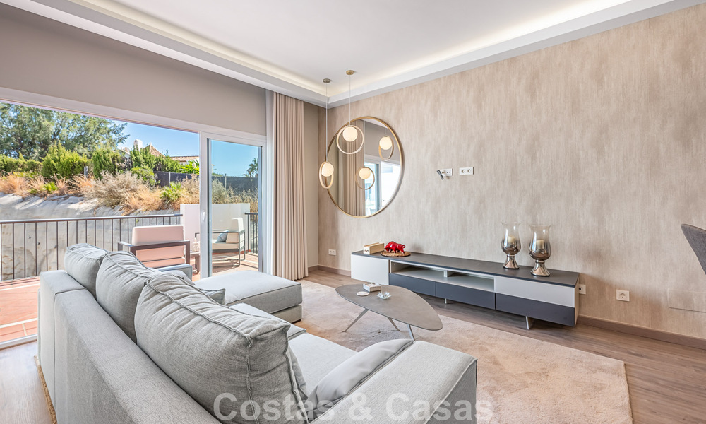 Contemporary, luxury, duplex penthouse for sale in a mediterranean-style resort complex in El Paraiso, Marbella - Benahavís 807331