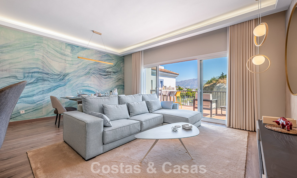 Contemporary, luxury, duplex penthouse for sale in a mediterranean-style resort complex in El Paraiso, Marbella - Benahavís 807336