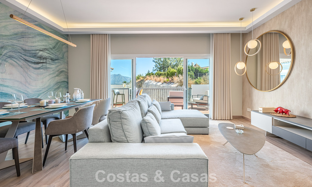 Contemporary, luxury, duplex penthouse for sale in a mediterranean-style resort complex in El Paraiso, Marbella - Benahavís 807339