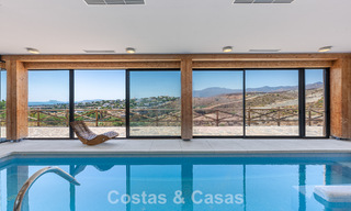 Contemporary, luxury, duplex penthouse for sale in a mediterranean-style resort complex in El Paraiso, Marbella - Benahavís 807365 