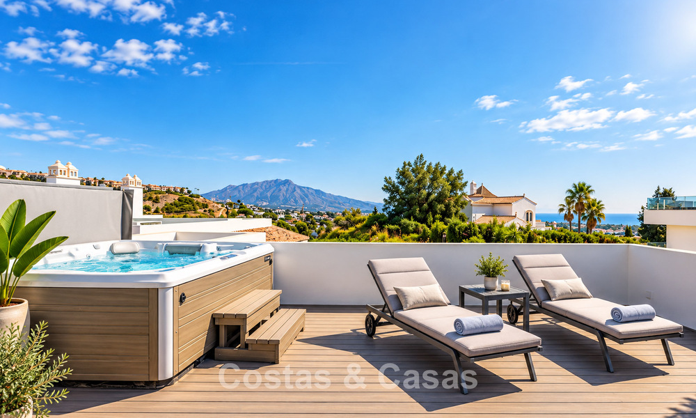 Contemporary, luxury, duplex penthouse for sale in a mediterranean-style resort complex in El Paraiso, Marbella - Benahavís 807380