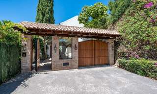 Charming, spacious mediterranean family villa for sale on the New Golden Mile between Marbella and Estepona 807244 