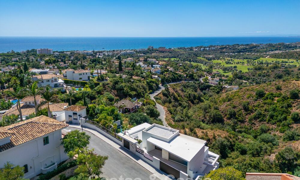 Brand-new, ultra-modern luxury villa with panoramic sea views for Sale in East Marbella 807450