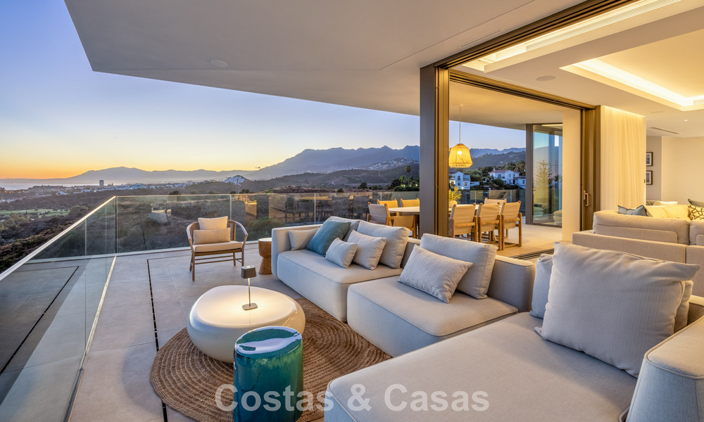 Brand-new, ultra-modern luxury villa with panoramic sea views for Sale in East Marbella 807465