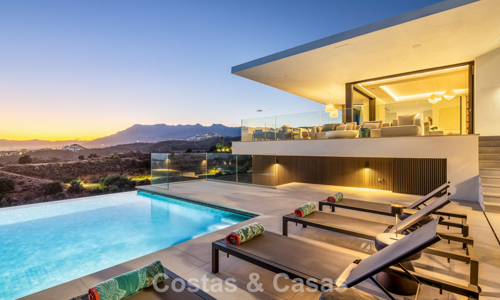 Brand-new, ultra-modern luxury villa with panoramic sea views for Sale in East Marbella 807467
