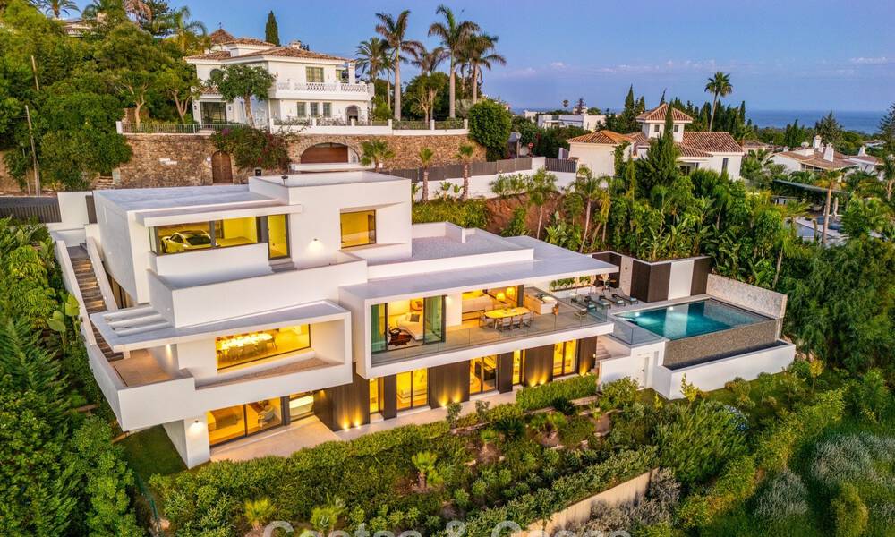 Brand-new, ultra-modern luxury villa with panoramic sea views for Sale in East Marbella 807468