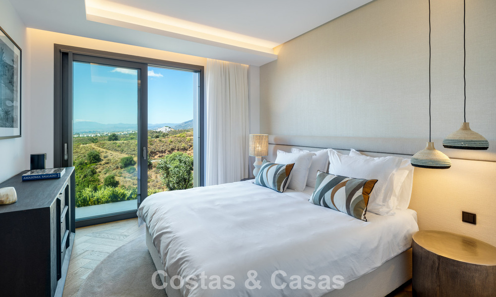 Brand-new, ultra-modern luxury villa with panoramic sea views for Sale in East Marbella 807479