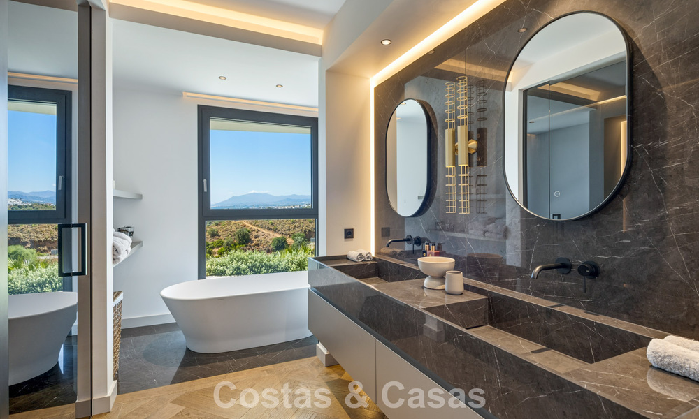 Brand-new, ultra-modern luxury villa with panoramic sea views for Sale in East Marbella 807487