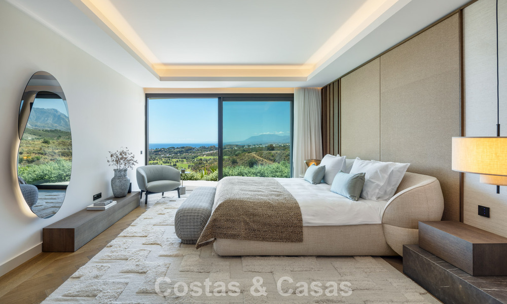 Brand-new, ultra-modern luxury villa with panoramic sea views for Sale in East Marbella 807488