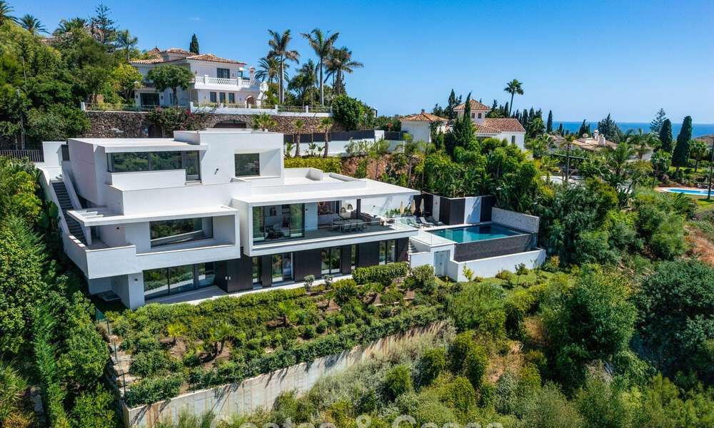 Brand-new, ultra-modern luxury villa with panoramic sea views for Sale in East Marbella 807491