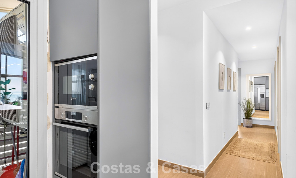 Exclusive corner penthouse with panoramic sea views for sale in El Higueron Resort, Benalmádena, Costa del Sol 807389