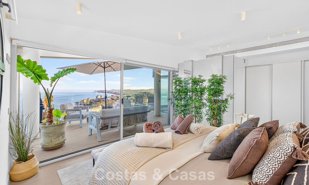 Exclusive corner penthouse with panoramic sea views for sale in El Higueron Resort, Benalmádena, Costa del Sol 807408