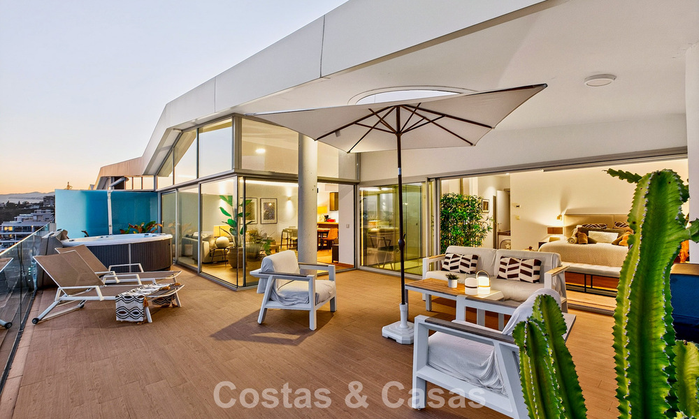 Exclusive corner penthouse with panoramic sea views for sale in El Higueron Resort, Benalmádena, Costa del Sol 807427