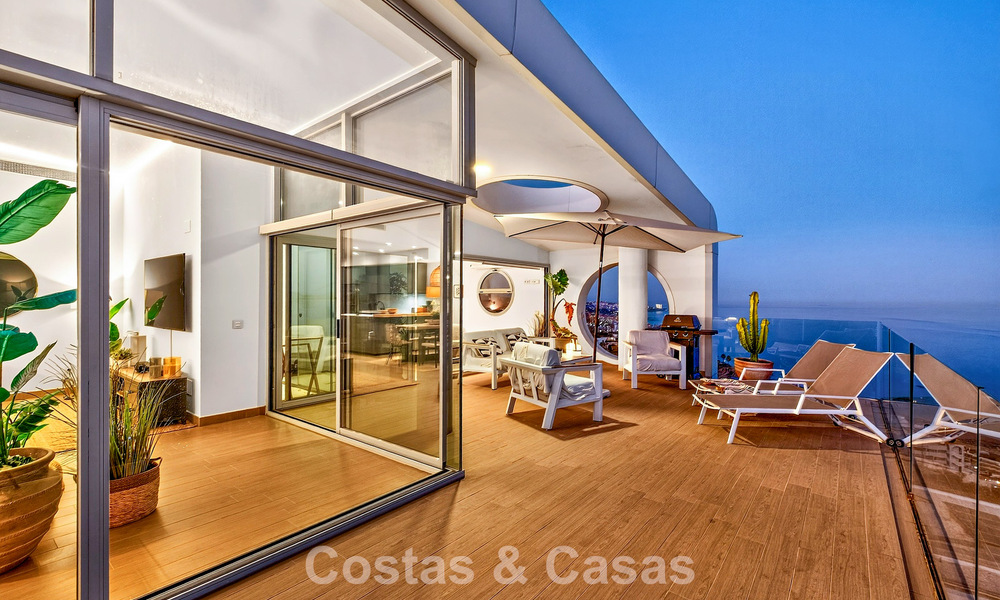 Exclusive corner penthouse with panoramic sea views for sale in El Higueron Resort, Benalmádena, Costa del Sol 807429